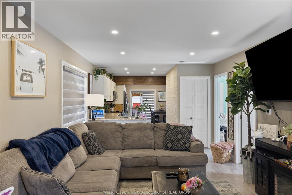 1684 PIERRE AVENUE, Windsor, Ontario, N8X4P8 — Photo 12