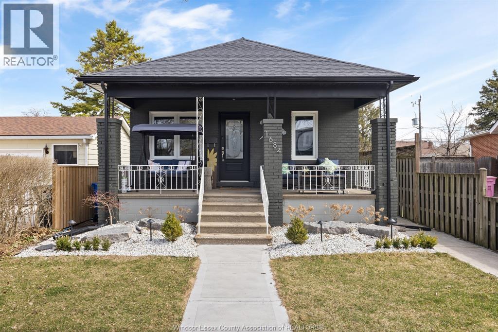 1684 PIERRE AVENUE, Windsor, Ontario, N8X4P8 — Photo 2