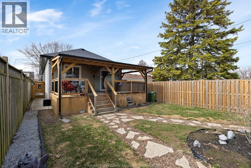 1684 PIERRE AVENUE, Windsor, Ontario, N8X4P8 — Photo 4