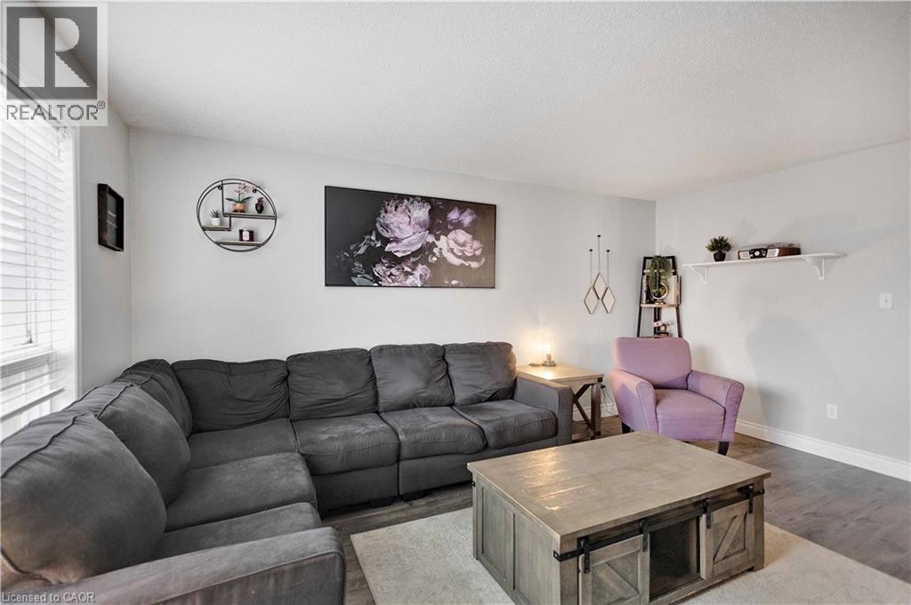 36 CASHEL Crescent, Brantford, Ontario, N3T6L1 — Photo 11