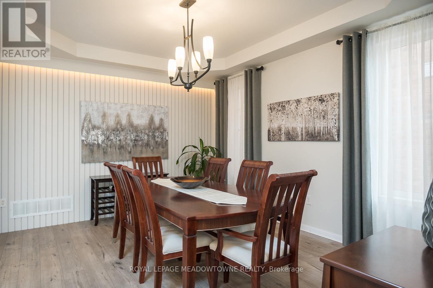 720 LINGEN CRESCENT, Milton (CO Coates), Ontario, L9T0E5 — Photo 6