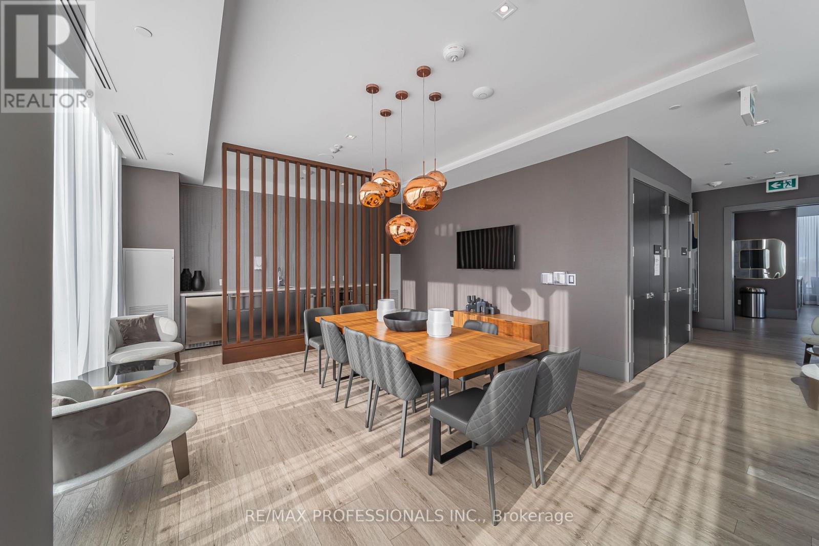 2005 - 20 BRIN DRIVE, Toronto (Edenbridge-Humber Valley), Ontario, M8X1Y6 — Photo 19