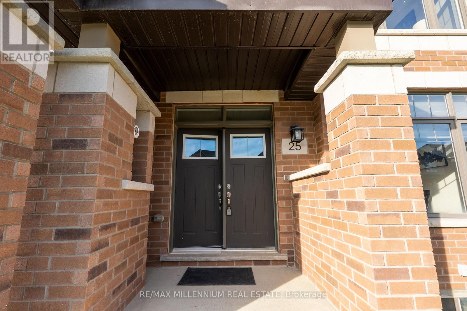 25 LIPSCOTT DRIVE, Caledon, Ontario, L7C4J7 — Photo 2