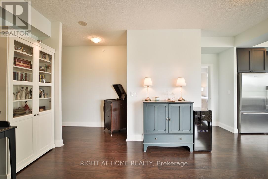 808 - 25 FONTENAY COURT, Toronto (Edenbridge-Humber Valley), Ontario, M9A0C4 — Photo 6