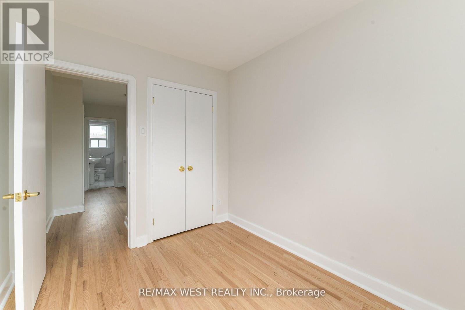 83 EAST DRIVE, Toronto (Rockcliffe-Smythe), Ontario, M6N2N8 — Photo 26