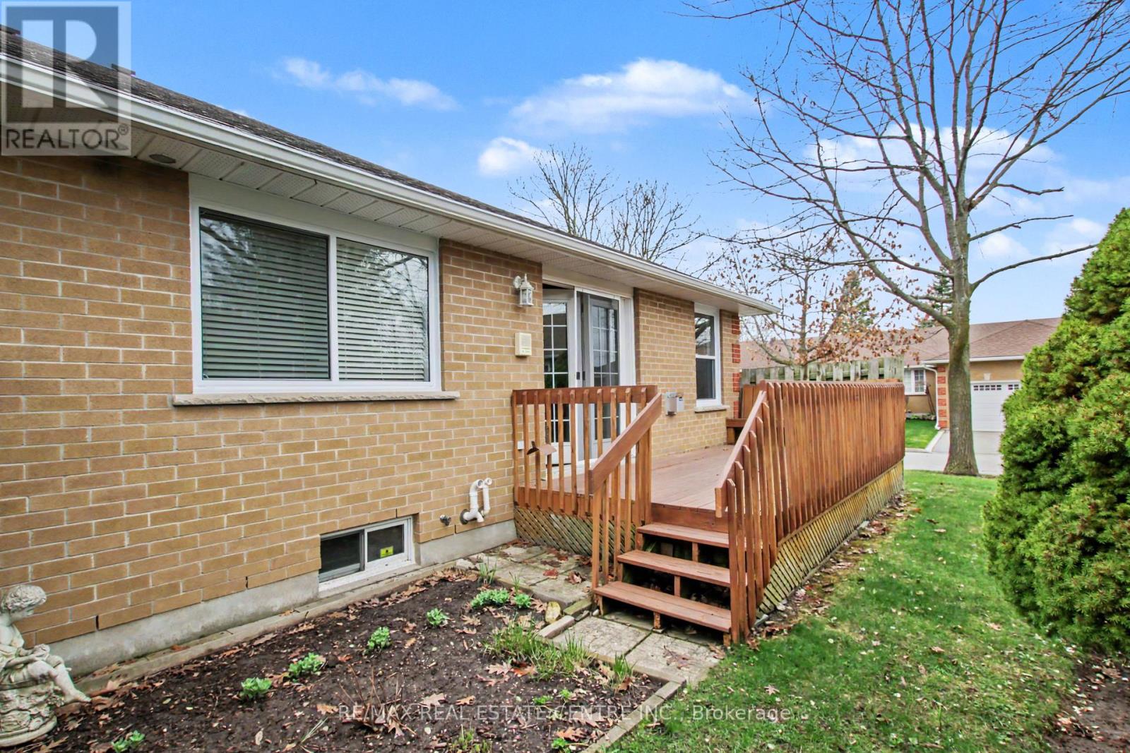 98 BEASLEY CRESCENT, Cambridge, Ontario, N1T1T5 — Photo 30