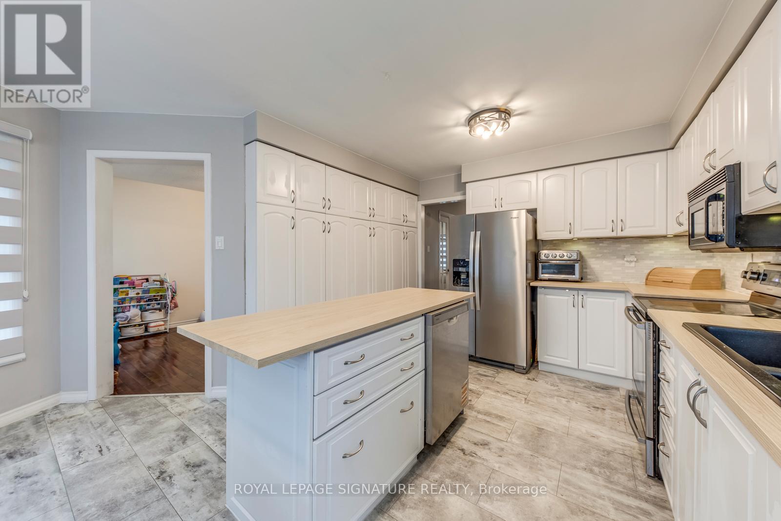 54 RANDOLF COURT, Hamilton (Rushdale), Ontario, L8W2Z8 — Photo 10