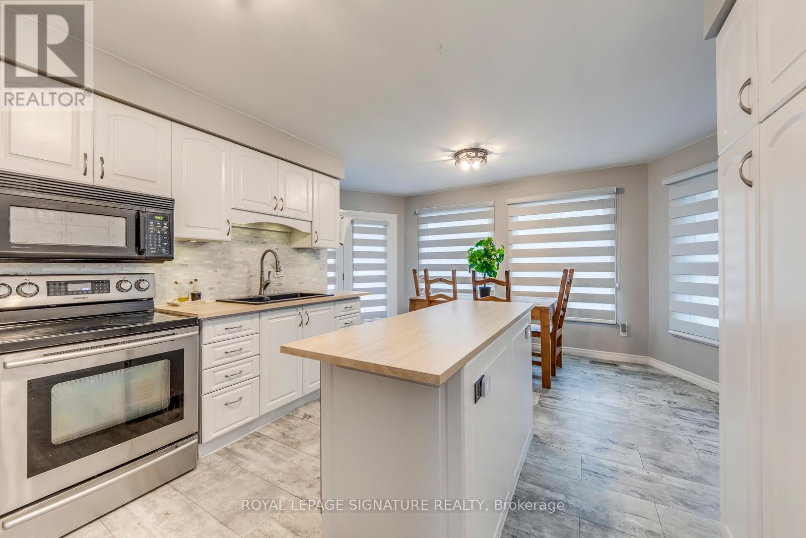 54 RANDOLF COURT, Hamilton (Rushdale), Ontario, L8W2Z8 — Photo 13