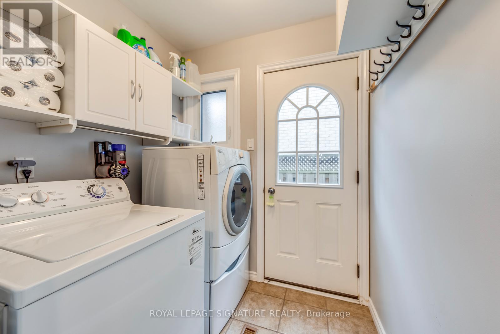 54 RANDOLF COURT, Hamilton (Rushdale), Ontario, L8W2Z8 — Photo 17