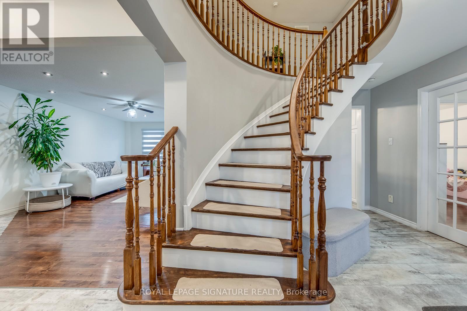 54 RANDOLF COURT, Hamilton (Rushdale), Ontario, L8W2Z8 — Photo 18