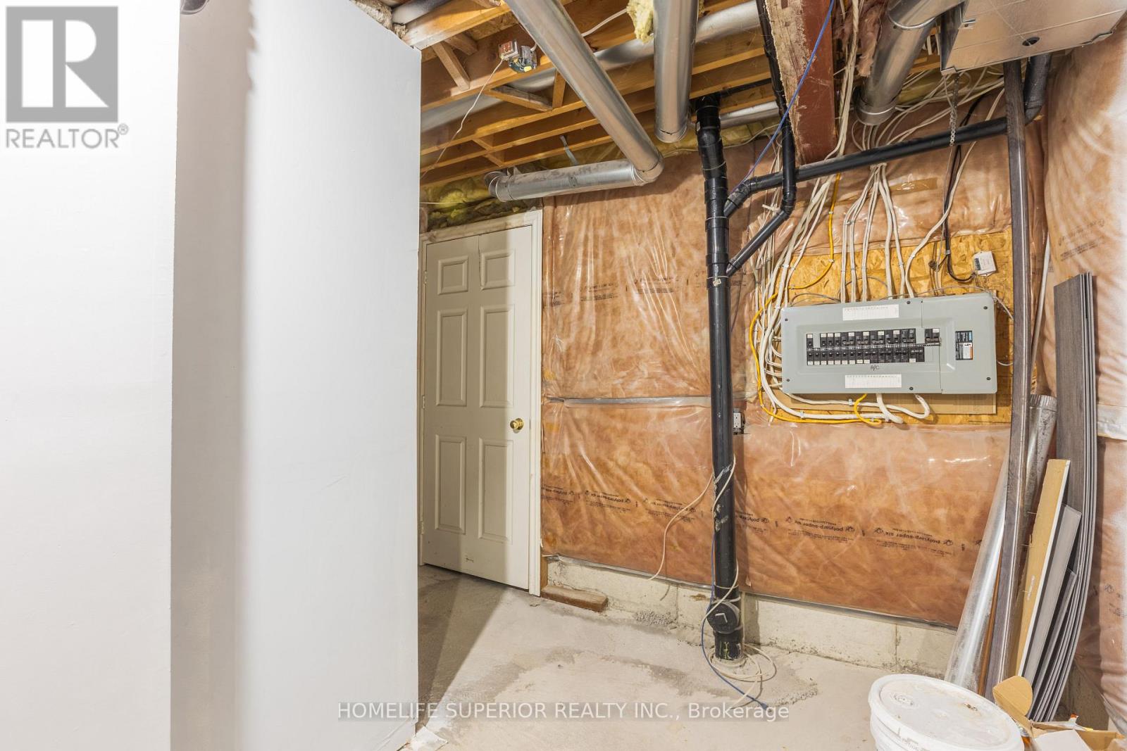 95 CLUNE PLACE, Whitby (Pringle Creek), Ontario, L1R2C6 — Photo 36