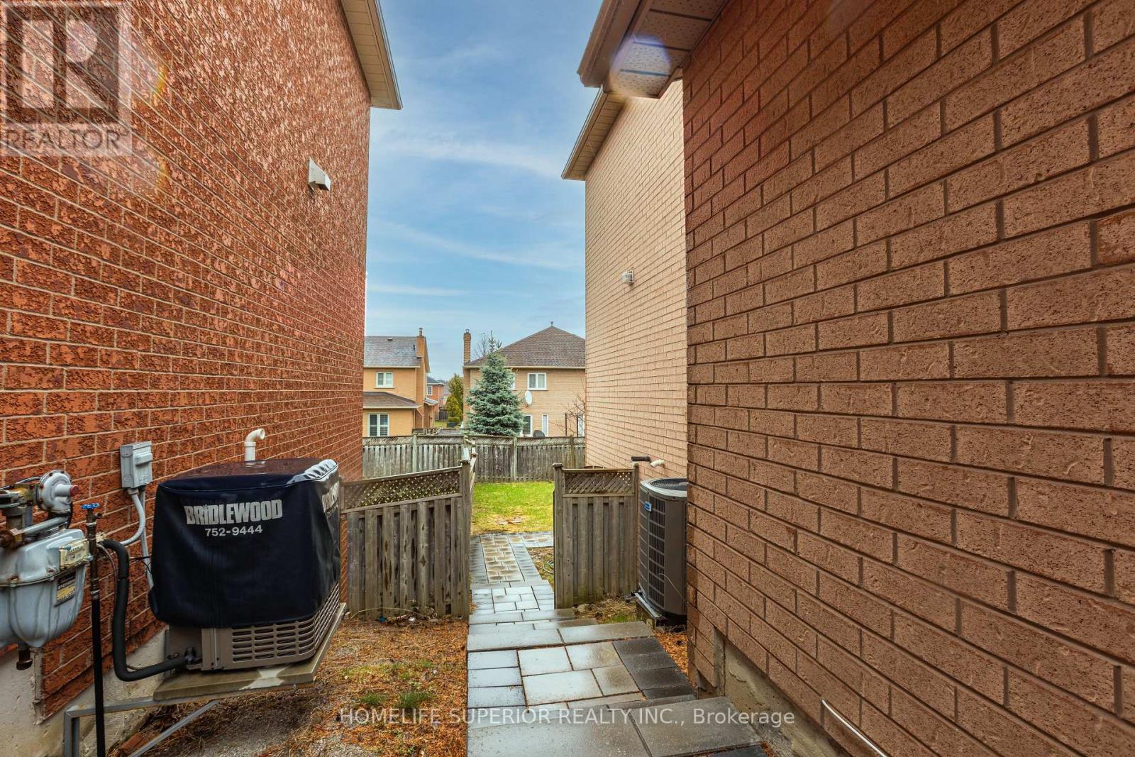 95 CLUNE PLACE, Whitby (Pringle Creek), Ontario, L1R2C6 — Photo 44