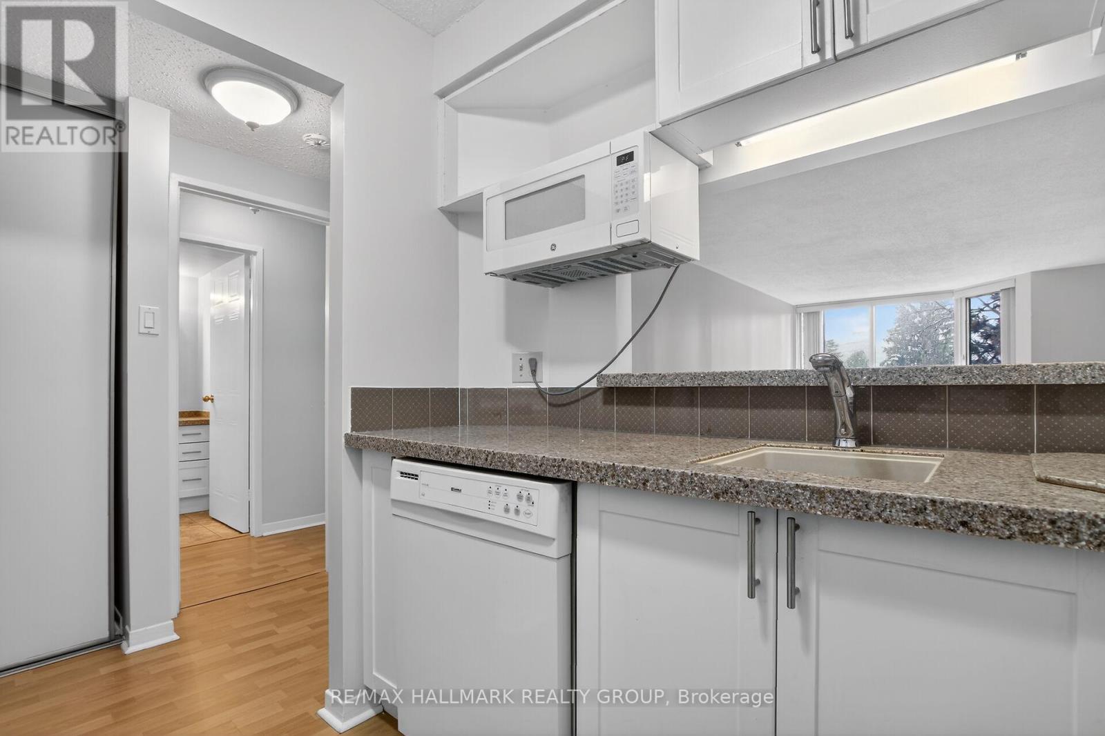 305 - 80 SANDCASTLE DRIVE, Ottawa, Ontario, K2H9E7 — Photo 10