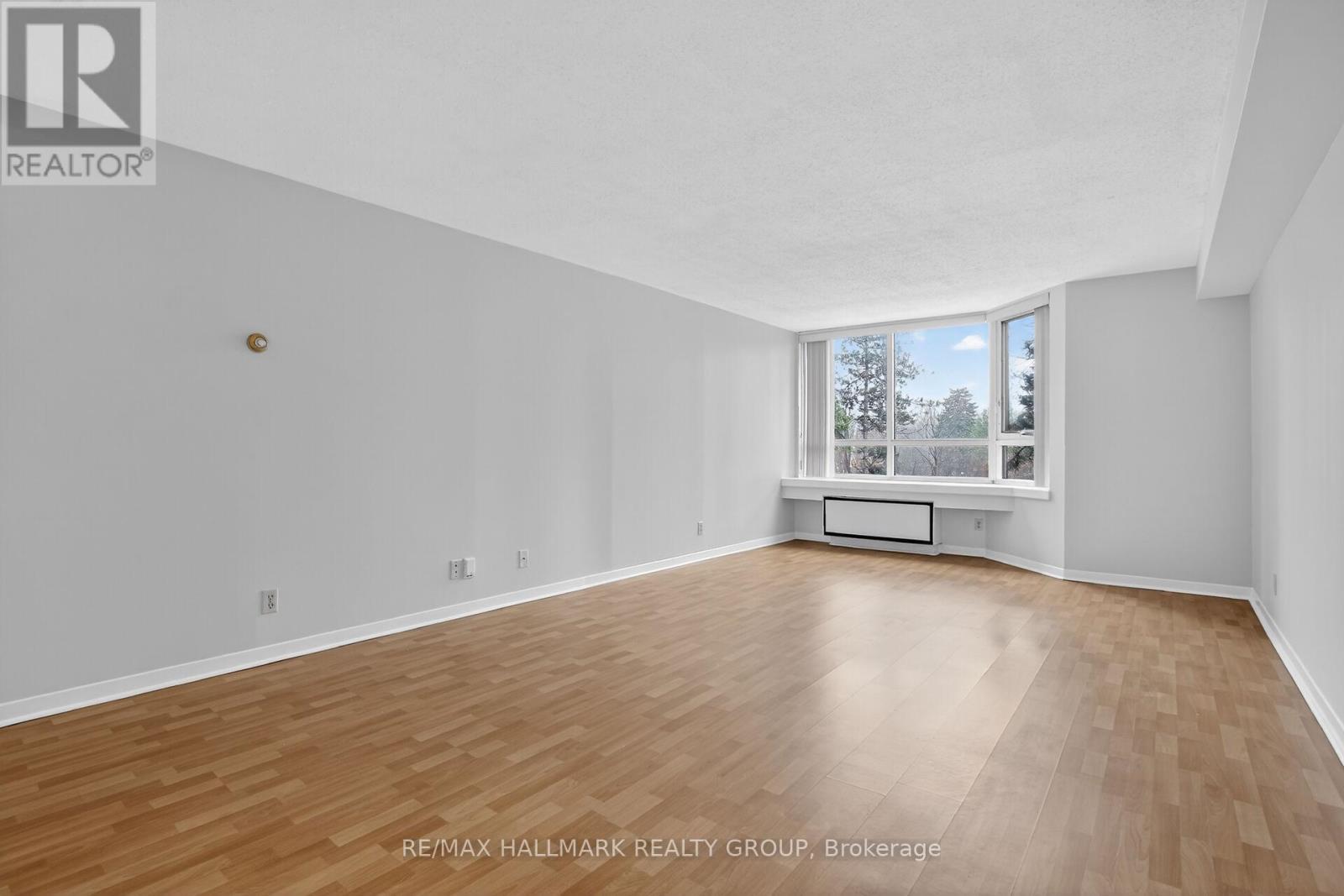 305 - 80 SANDCASTLE DRIVE, Ottawa, Ontario, K2H9E7 — Photo 11