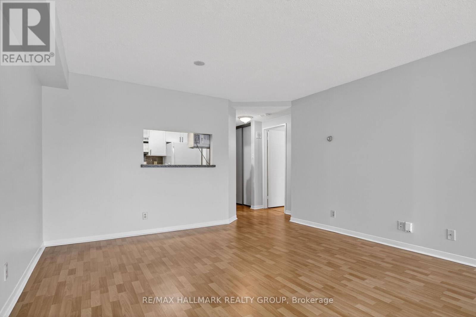 305 - 80 SANDCASTLE DRIVE, Ottawa, Ontario, K2H9E7 — Photo 15