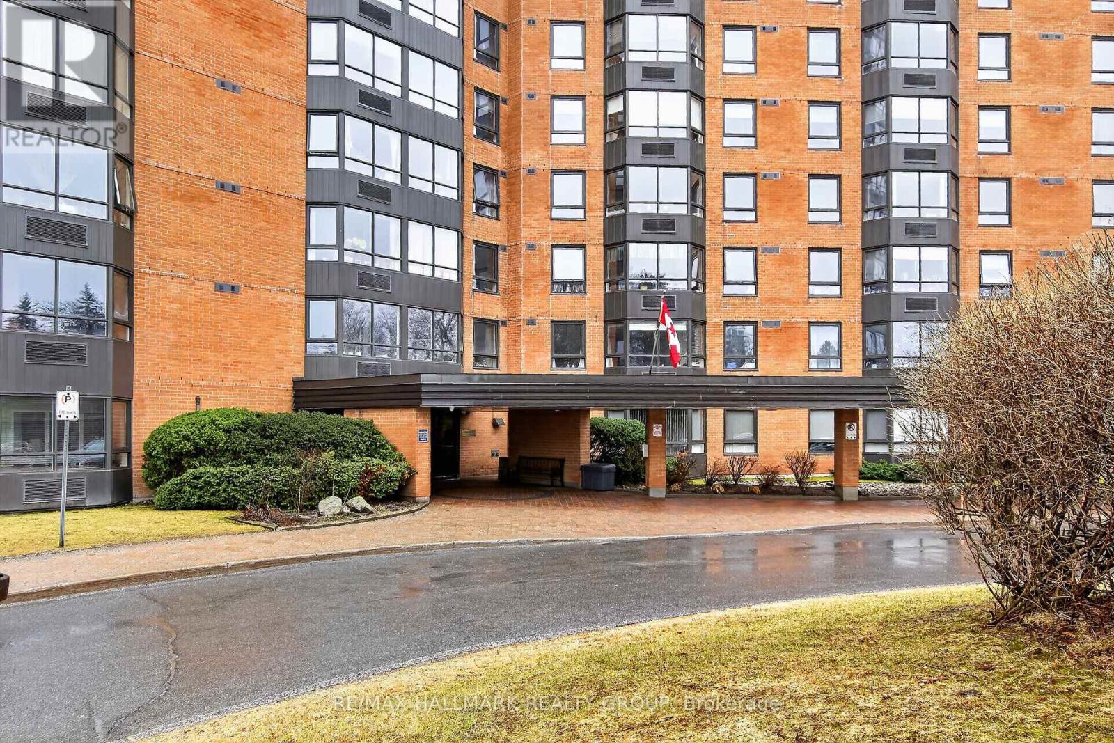 305 - 80 SANDCASTLE DRIVE, Ottawa, Ontario, K2H9E7 — Photo 2