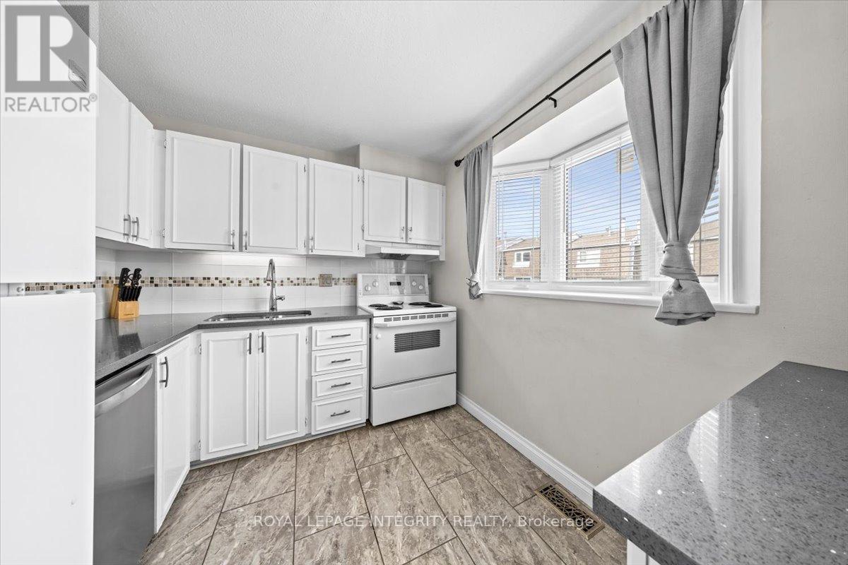 C - 1771 LAMOUREUX DRIVE, Ottawa, Ontario, K1E2N5 — Photo 3