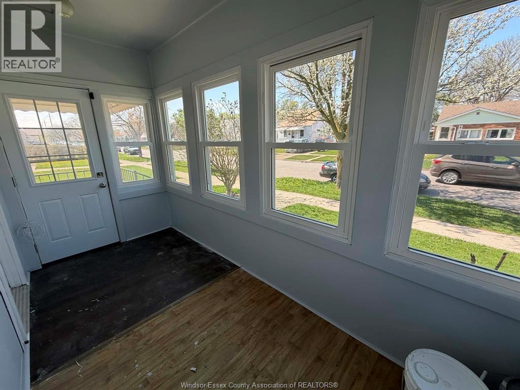 1608 GEORGE AVENUE, Windsor, Ontario, N8Y2Y6 — Photo 3