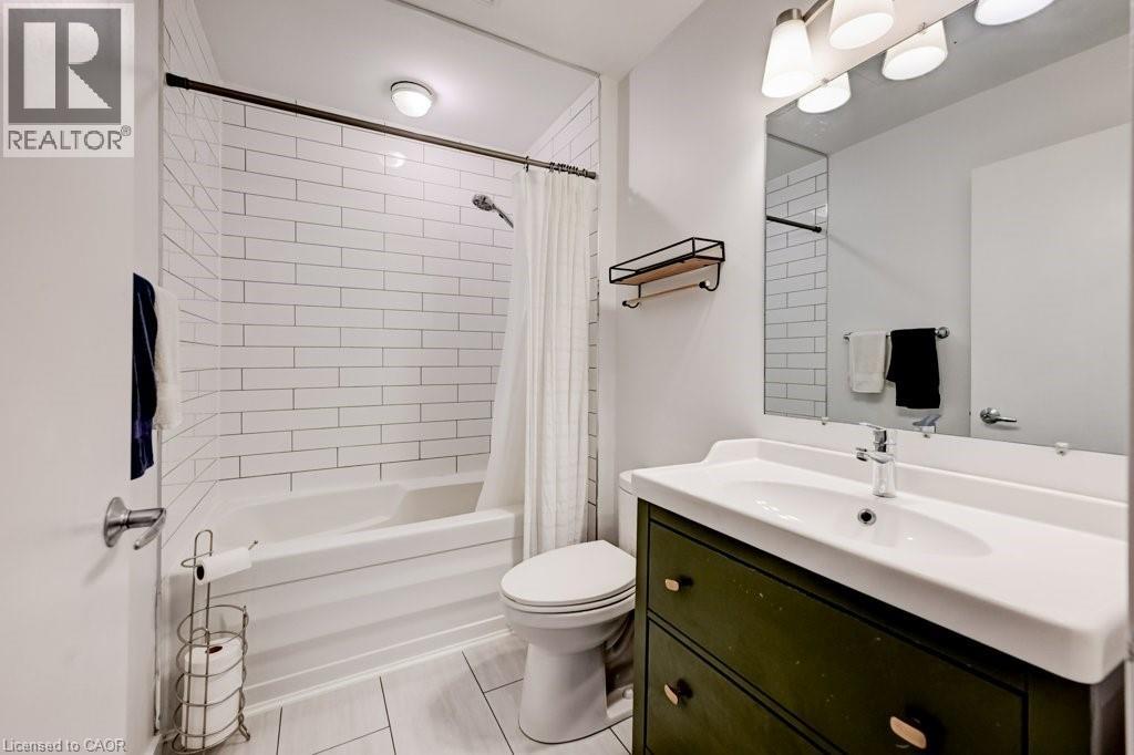 404 KING Street W Unit# 519, Kitchener, Ontario, N2G2L5 — Photo 26