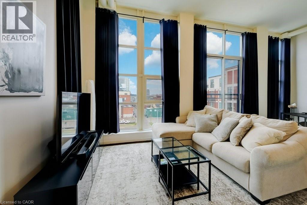 404 KING Street W Unit# 519, Kitchener, Ontario, N2G2L5 — Photo 6