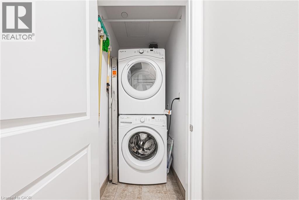 35 SOUTHSHORE Crescent Unit# 221, Stoney Creek, Ontario, L8E0J2 — Photo 21