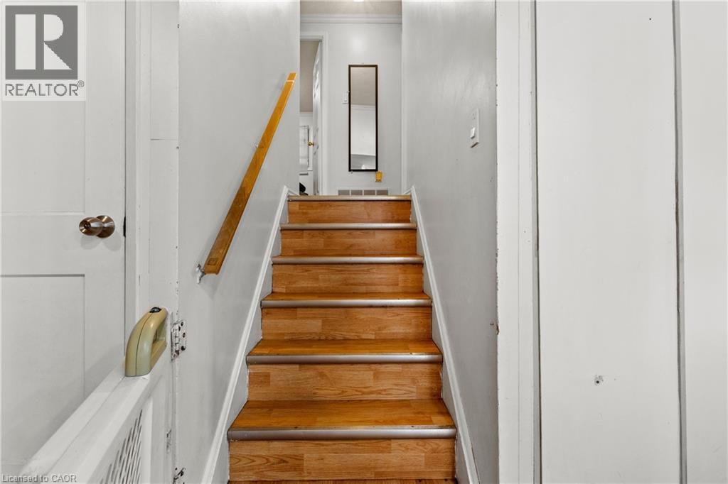 566 GREENHILL Avenue, Hamilton, Ontario, L8K5E8 — Photo 14