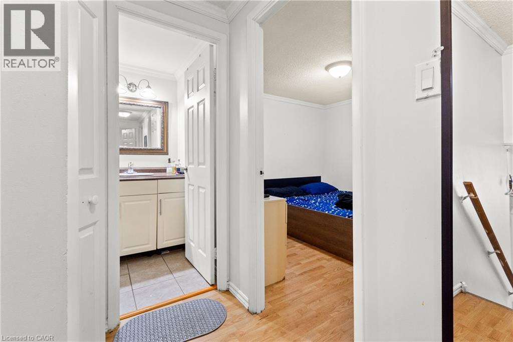 566 GREENHILL Avenue, Hamilton, Ontario, L8K5E8 — Photo 20