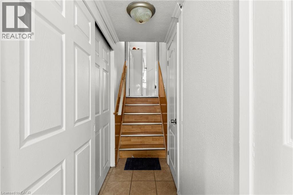 566 GREENHILL Avenue, Hamilton, Ontario, L8K5E8 — Photo 21