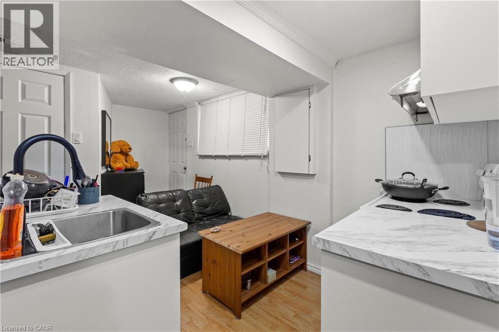 566 GREENHILL Avenue, Hamilton, Ontario, L8K5E8 — Photo 24