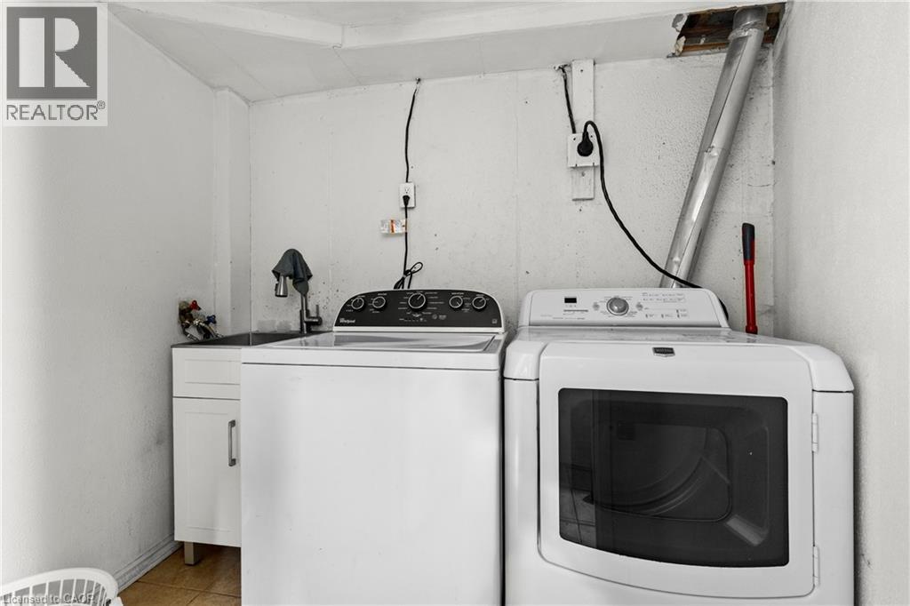 566 GREENHILL Avenue, Hamilton, Ontario, L8K5E8 — Photo 30