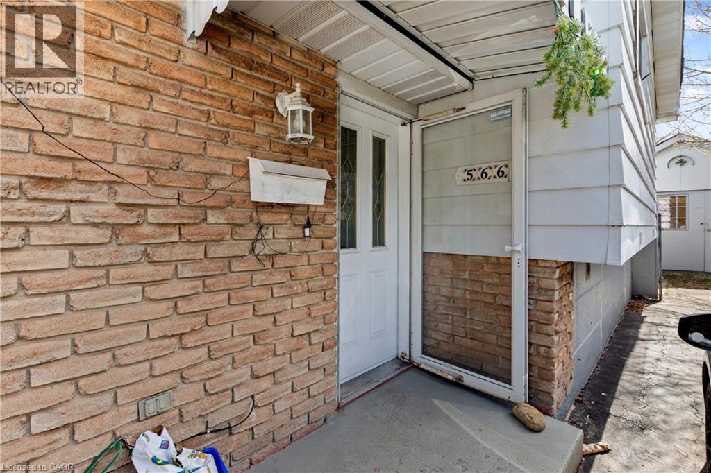 566 GREENHILL Avenue, Hamilton, Ontario, L8K5E8 — Photo 4