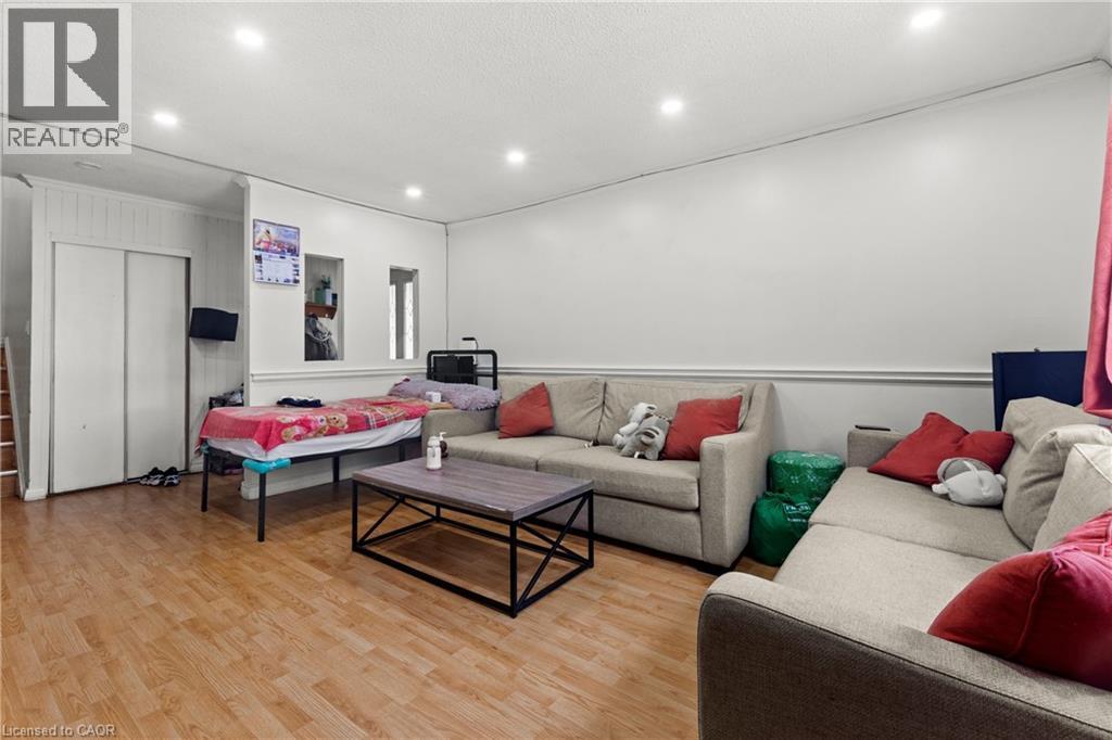 566 GREENHILL Avenue, Hamilton, Ontario, L8K5E8 — Photo 6