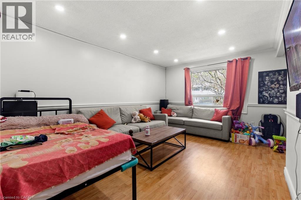 566 GREENHILL Avenue, Hamilton, Ontario, L8K5E8 — Photo 7