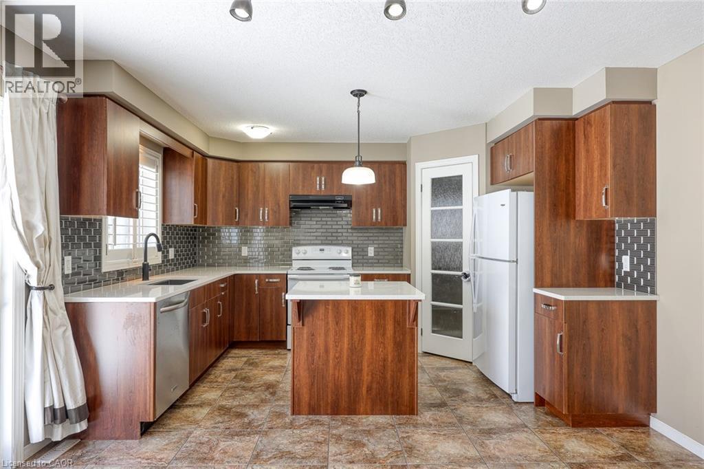 427 CHAMPLAIN Avenue, Woodstock, Ontario, N4V0B3 — Photo 11