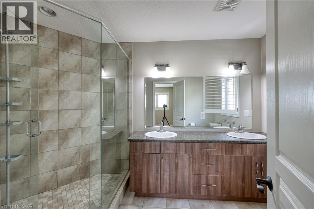 427 CHAMPLAIN Avenue, Woodstock, Ontario, N4V0B3 — Photo 26