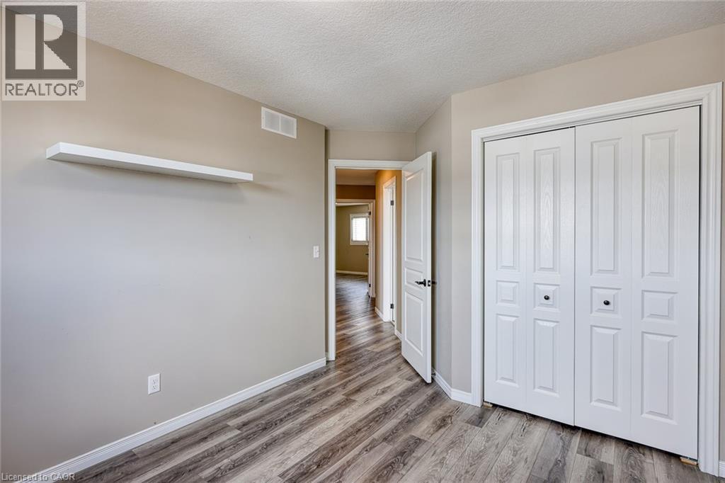 427 CHAMPLAIN Avenue, Woodstock, Ontario, N4V0B3 — Photo 32