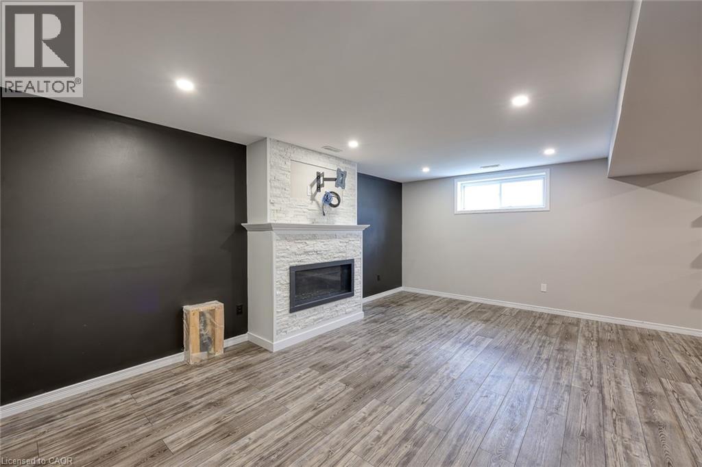 427 CHAMPLAIN Avenue, Woodstock, Ontario, N4V0B3 — Photo 35