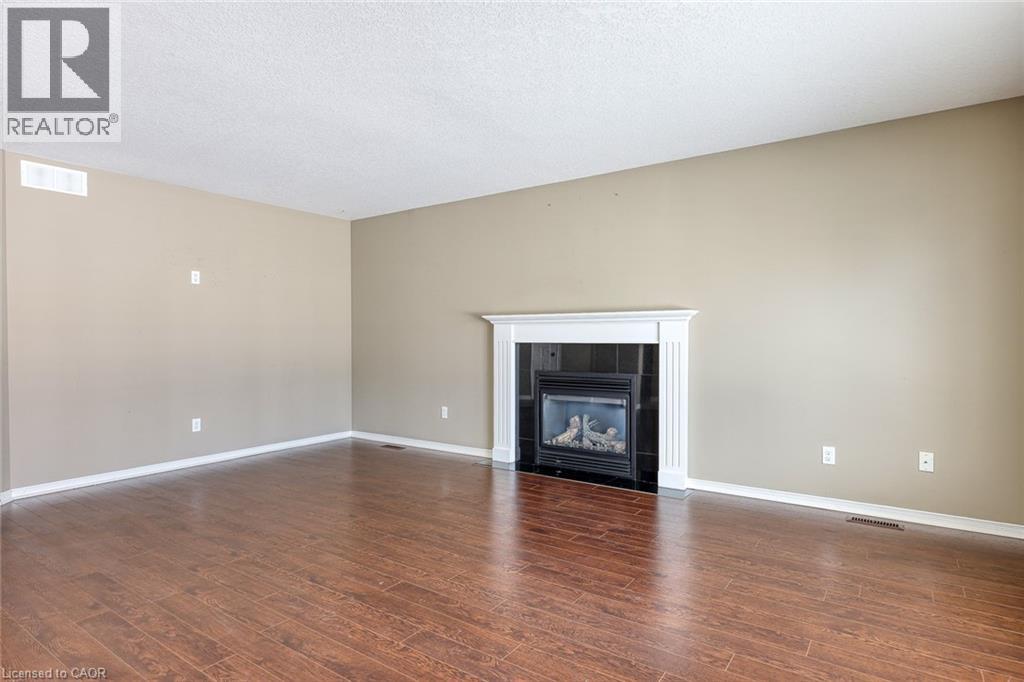 427 CHAMPLAIN Avenue, Woodstock, Ontario, N4V0B3 — Photo 8