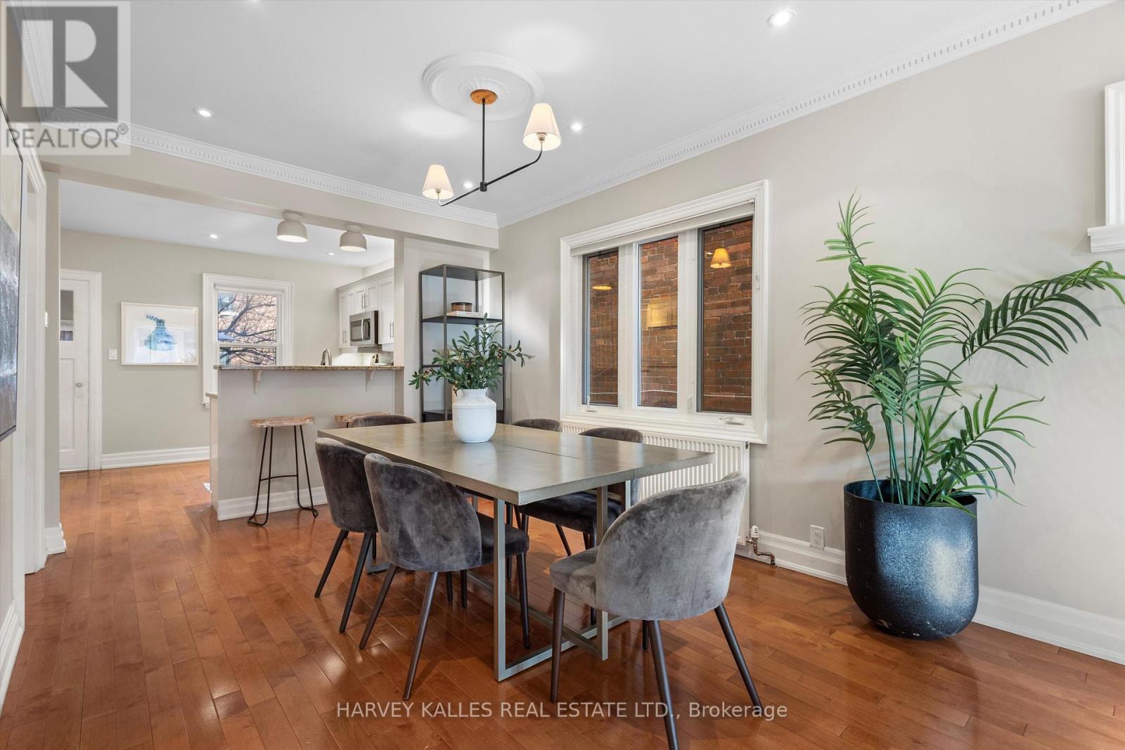 55 KENWOOD AVENUE, Toronto (Humewood-Cedarvale), Ontario, M6C2S1 — Photo 10