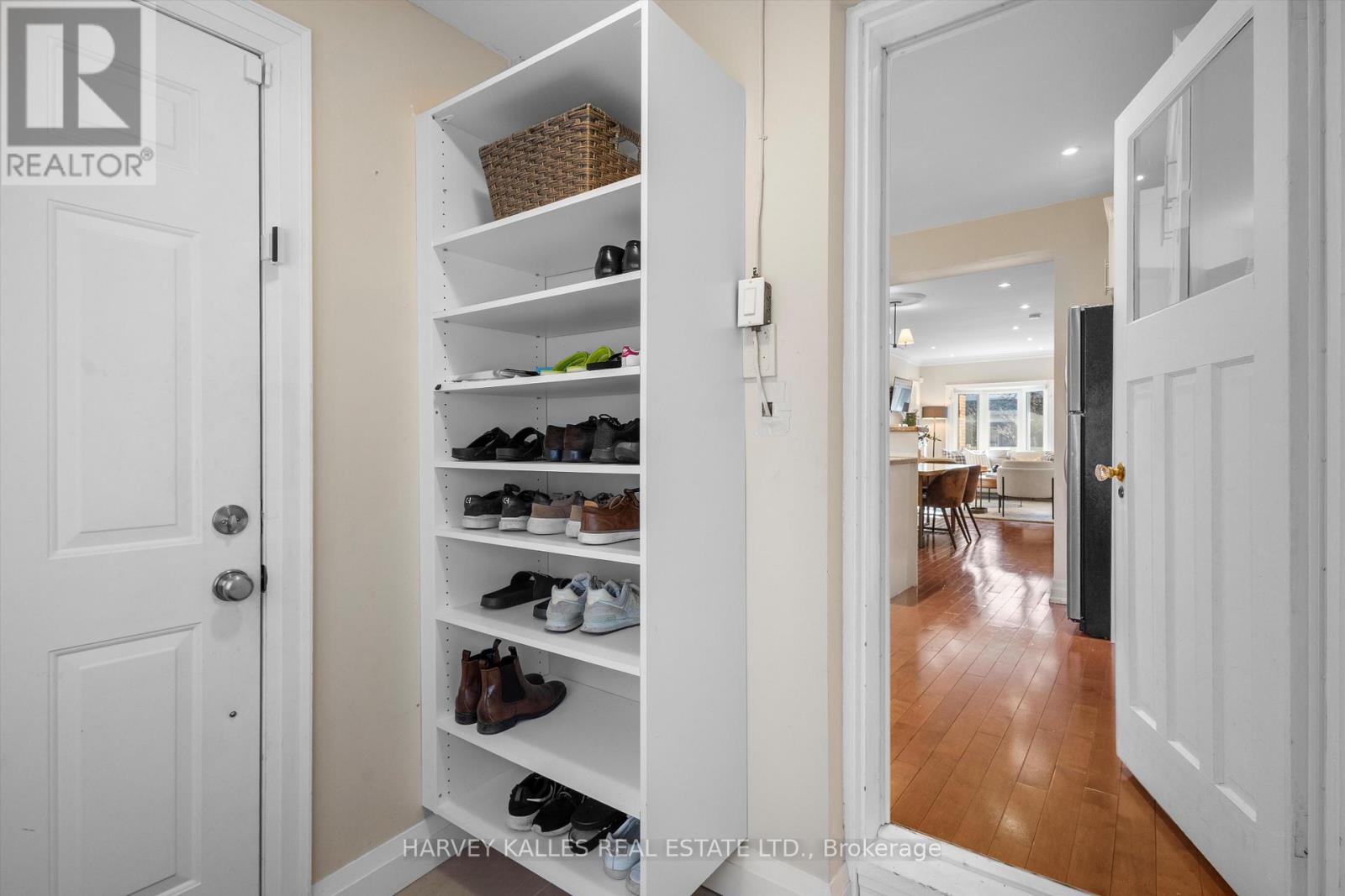 55 KENWOOD AVENUE, Toronto (Humewood-Cedarvale), Ontario, M6C2S1 — Photo 16