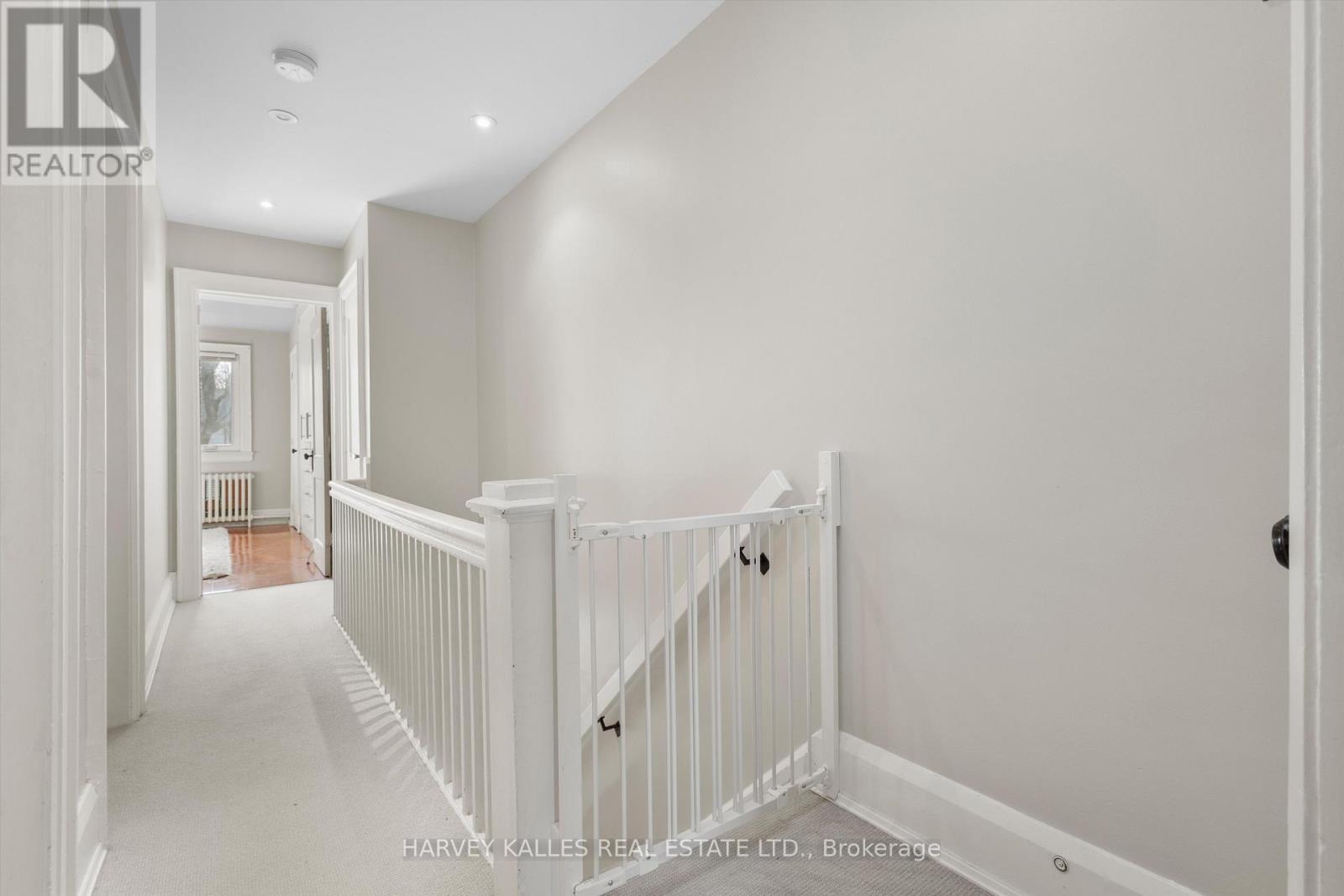 55 KENWOOD AVENUE, Toronto (Humewood-Cedarvale), Ontario, M6C2S1 — Photo 17
