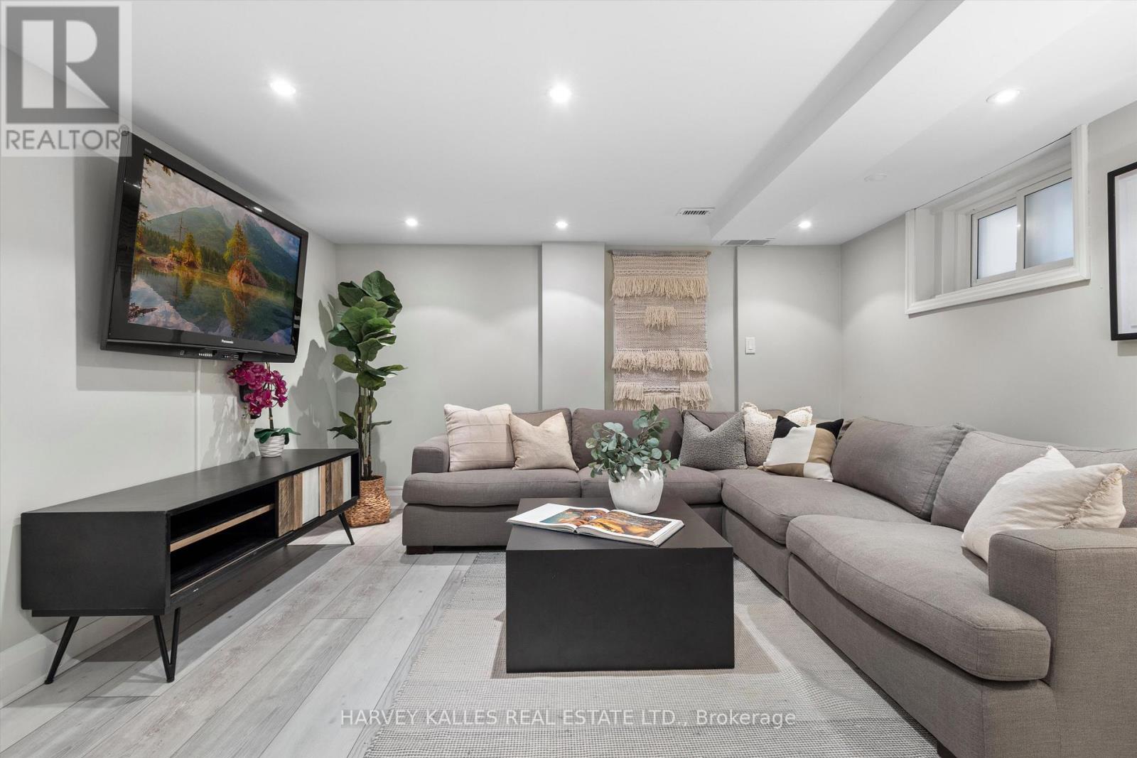 55 KENWOOD AVENUE, Toronto (Humewood-Cedarvale), Ontario, M6C2S1 — Photo 31