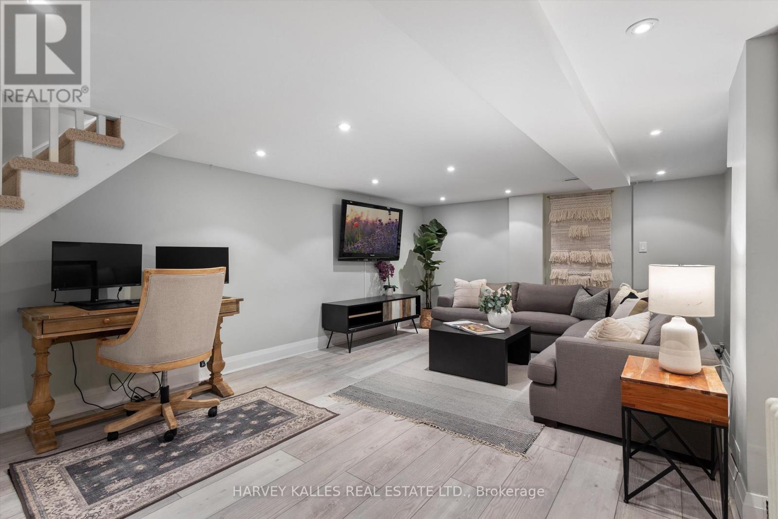 55 KENWOOD AVENUE, Toronto (Humewood-Cedarvale), Ontario, M6C2S1 — Photo 34