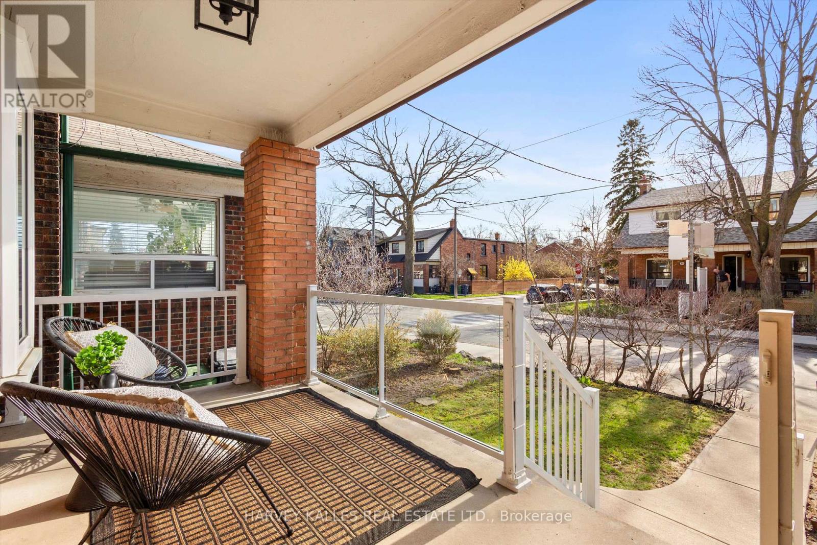 55 KENWOOD AVENUE, Toronto (Humewood-Cedarvale), Ontario, M6C2S1 — Photo 4
