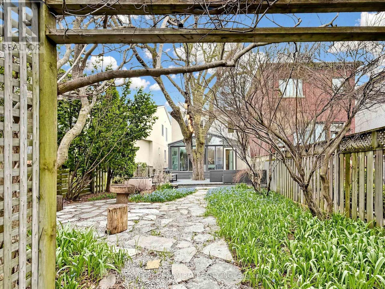 329 MELROSE AVENUE, Toronto (Bedford Park-Nortown), Ontario, M5M1Z5 — Photo 33