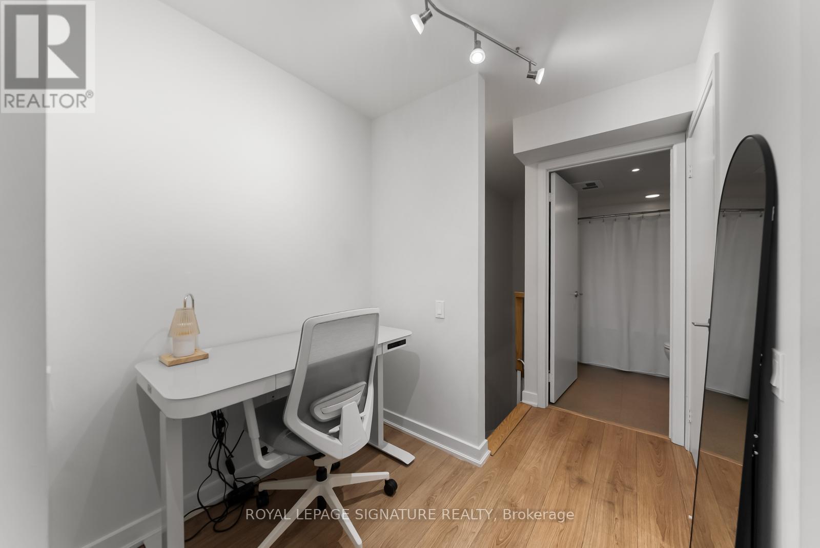 425 - 775 KING STREET W, Toronto (Niagara), Ontario, M5V2K3 — Photo 19