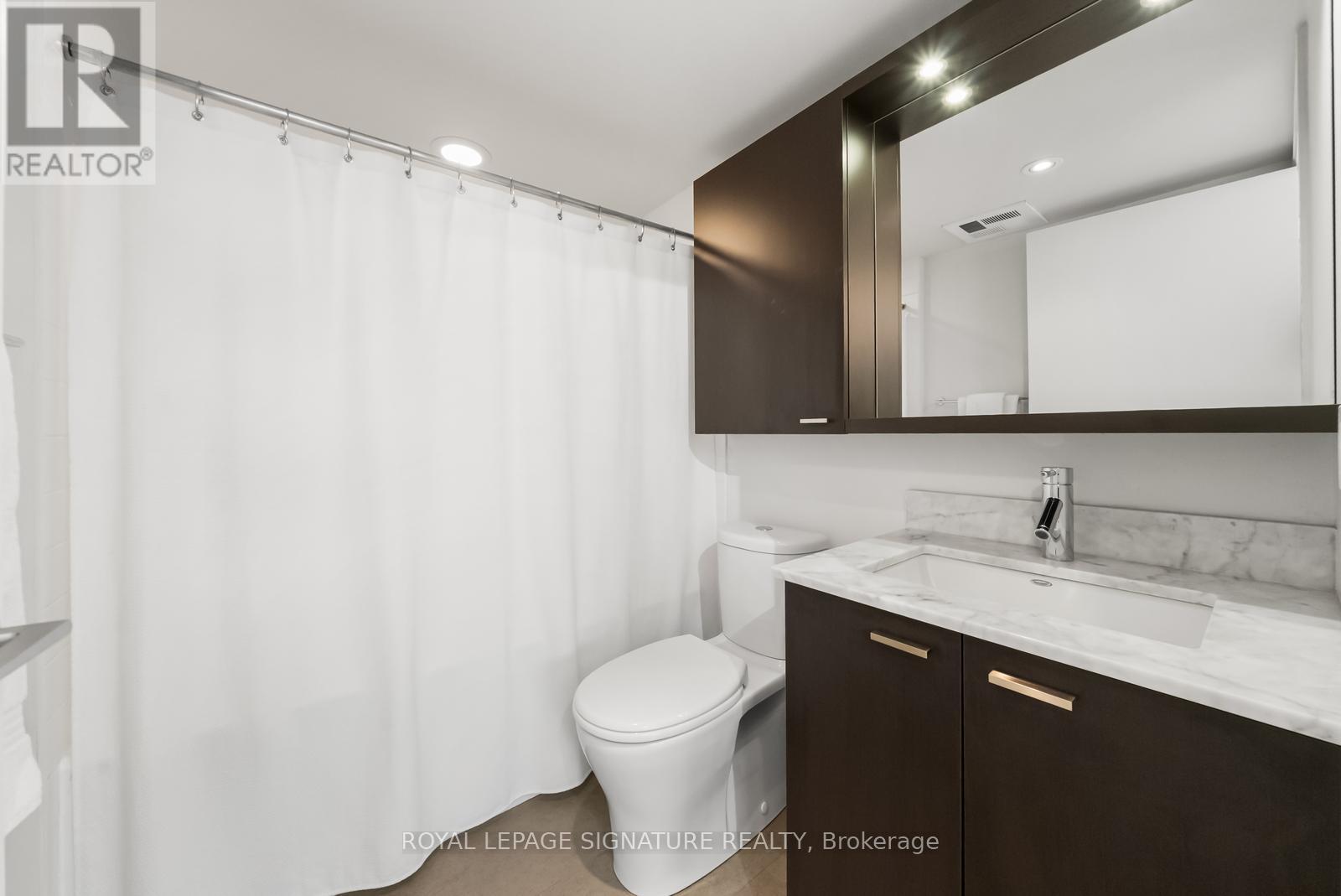 425 - 775 KING STREET W, Toronto (Niagara), Ontario, M5V2K3 — Photo 20