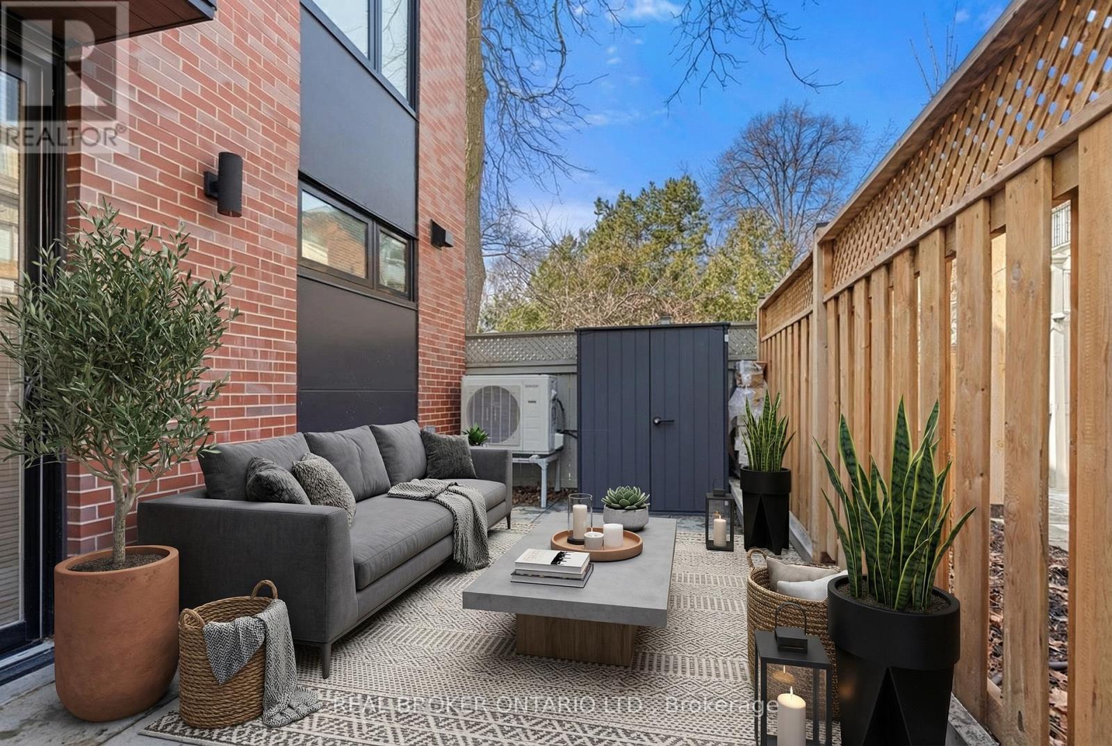 LANEWAY - 21 FARNHAM AVENUE, Toronto (Yonge-St. Clair), Ontario, M4V1H6 — Photo 20