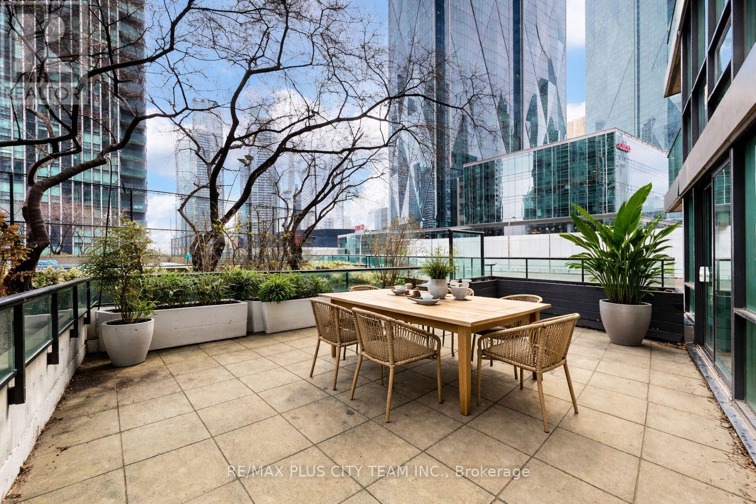 502 - 16 YONGE STREET, Toronto (Waterfront Communities), Ontario, M5E2A1 — Photo 5