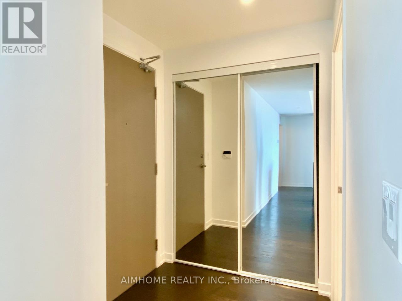 6705 - 100 HARBOUR STREET, Toronto (Waterfront Communities), Ontario, M5J0B5 — Photo 11